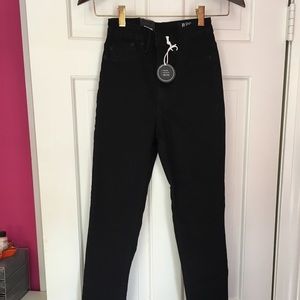 Size 25 RES Denim Harry's Hi Crop Crow